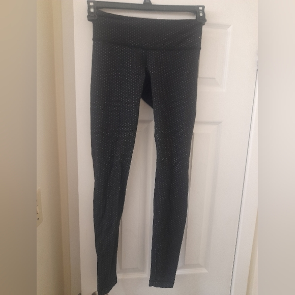 Lululemon - Women's Leggings-Size 4 - Black/Print - Picture 2 of 7